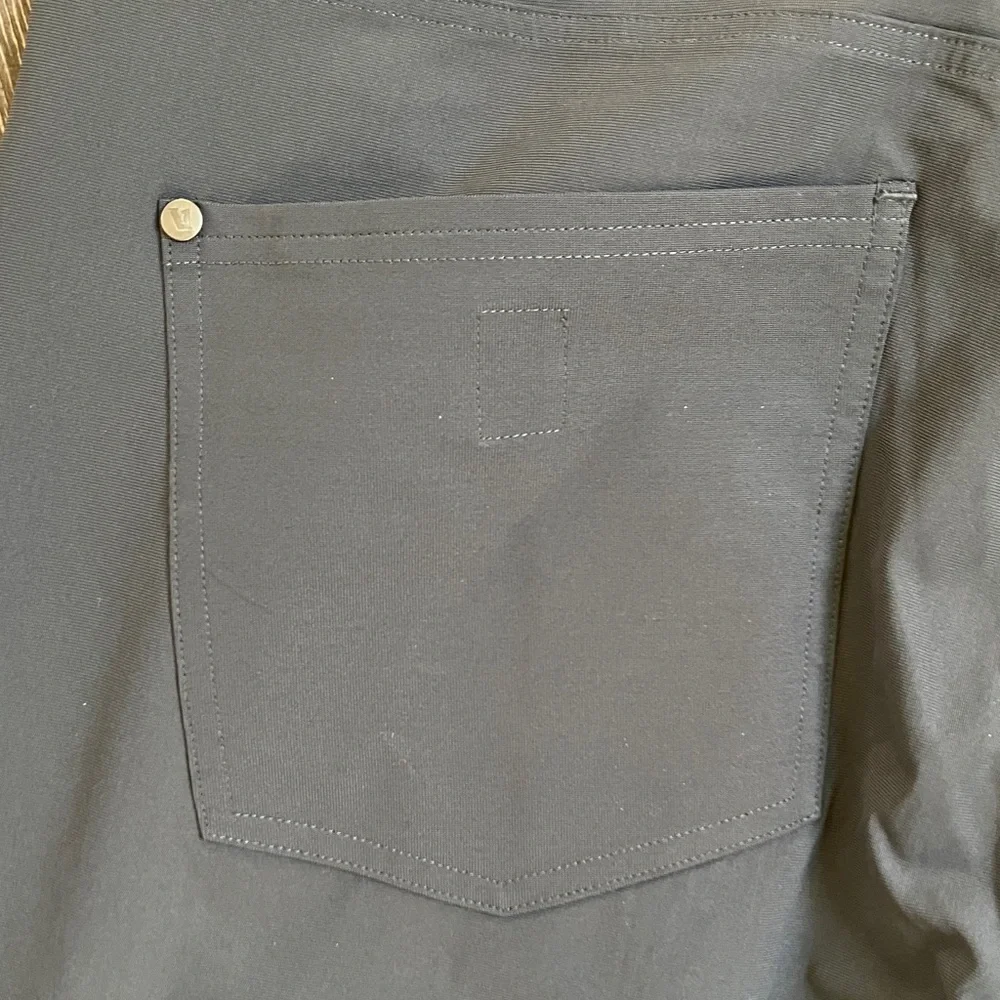 Vuori Meta pants - Picture 15 of 17